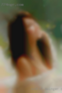 nudist swinger clubs for single males in St. Louis nudist swinger clubs for single males in St. Louis