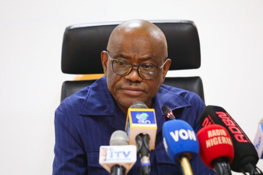 Wike Likens PDP Defectors to Peter Obi, Slams Lack of Leadership Traits